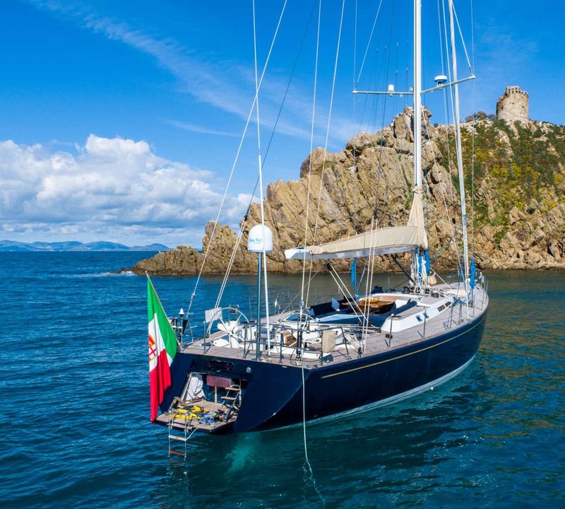 Yacht CLASS IV, Franchini Yachts CHARTERWORLD Luxury Superyacht Charters